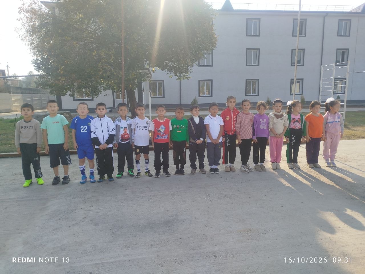 14-maktab 2-ʼʼBʼʼ sinfda Quvnoq startlar musobaqasi oʻtkazildi